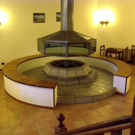 Paradiso Hotel 3*